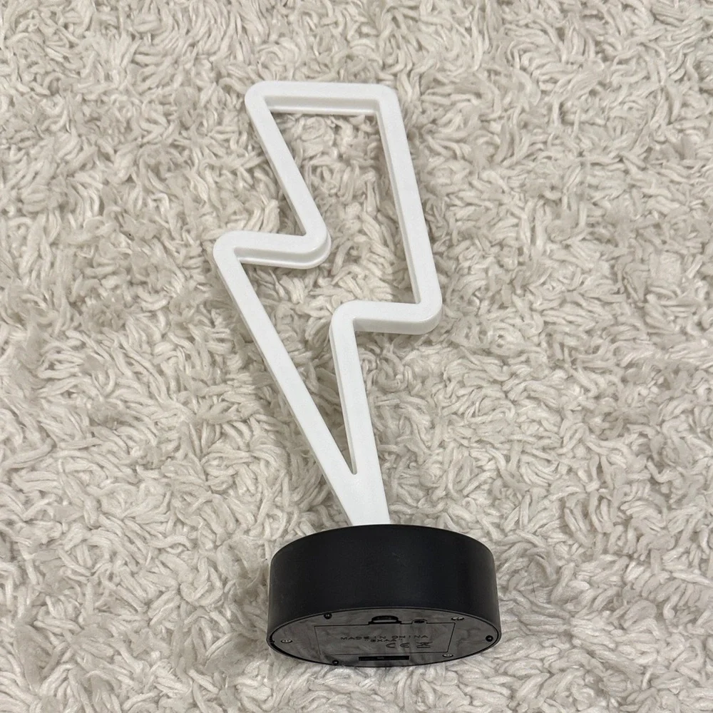 Neon Lightning Bolt Light